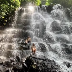 Kanto-Lampo-Waterfall