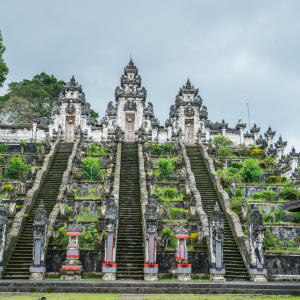 lempuyang temple